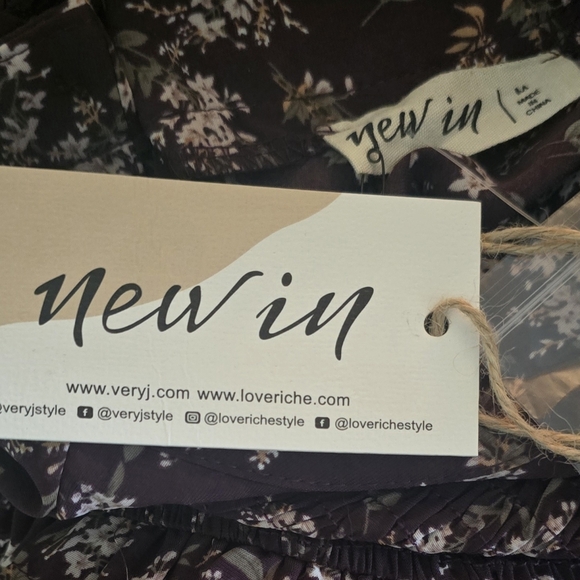 New In Floral Maxi Feminine Dress Long Sleeve Boho Cottagecore New Size Medium - Picture 4 of 6